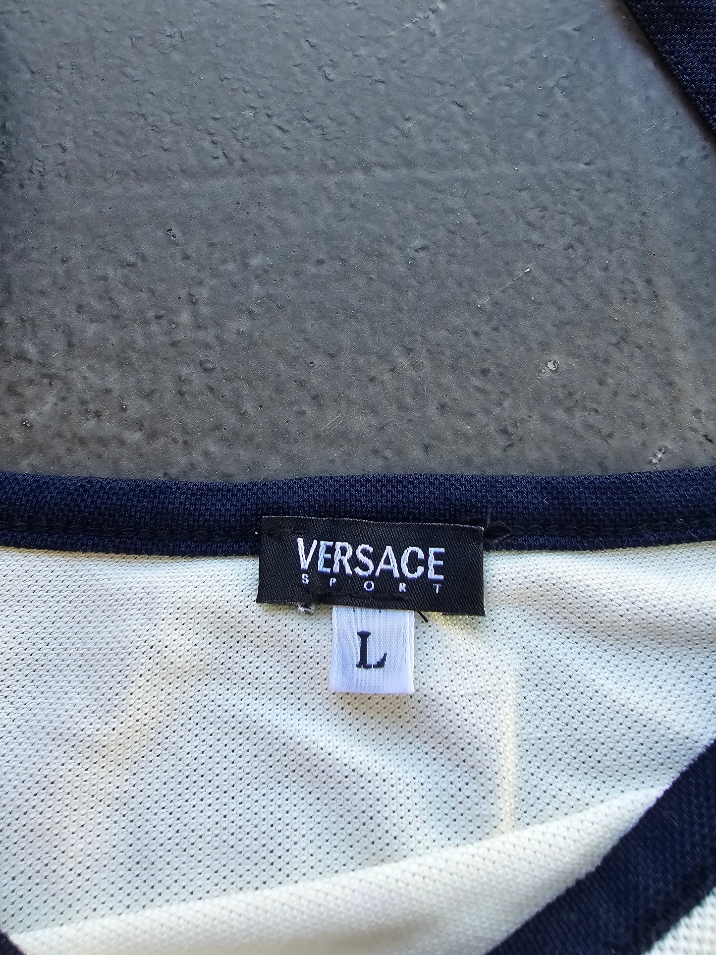 Versace sport vintage top 1990